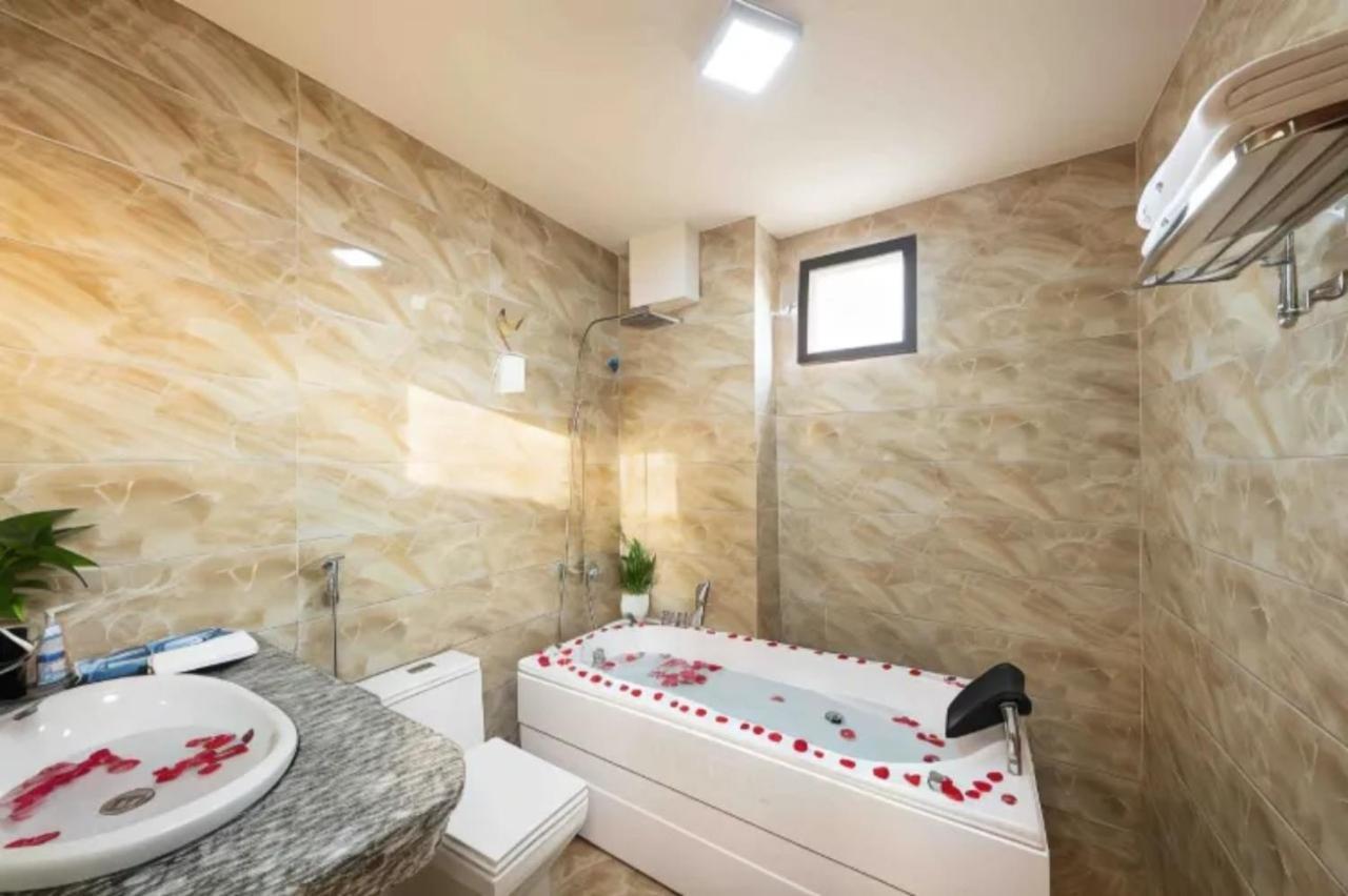 Hanoi Airport Premium Hotel מראה חיצוני תמונה
